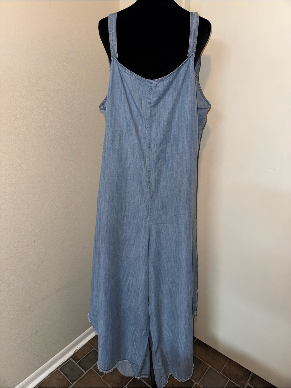 Lane Bryant Chambray Wide Leg Jumpsuit Distressed Fringed Hem Plus 22/24W - Picture 7 of 9
